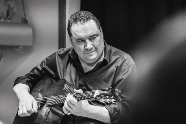 Gismo Graf Trio <br>ft. Christiaan Van Hemert, Violine